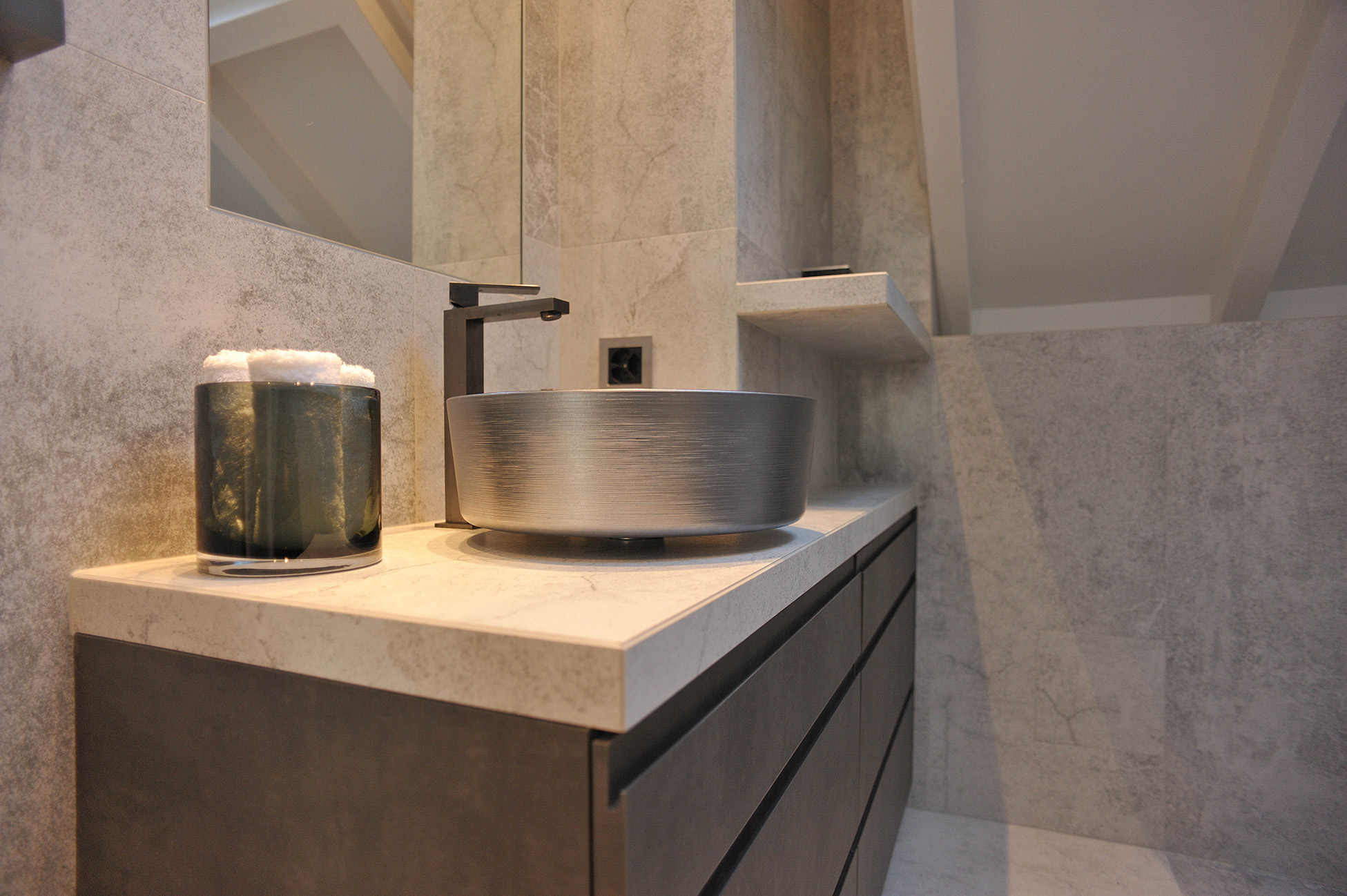 House in Vandoeuvres Bathroom